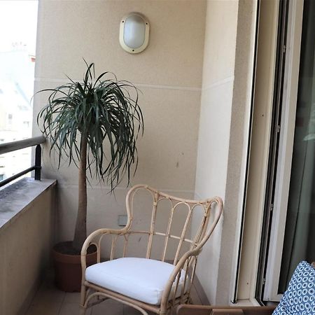 Superb Apartment With Balcony & Eiffel Tower View Paris Exteriör bild