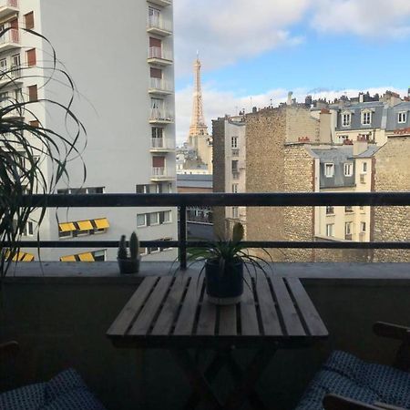 Superb Apartment With Balcony & Eiffel Tower View Paris Exteriör bild