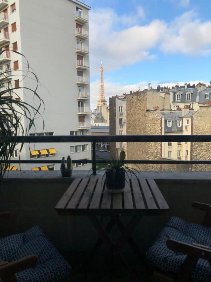 Superb Apartment With Balcony & Eiffel Tower View Paris Exteriör bild